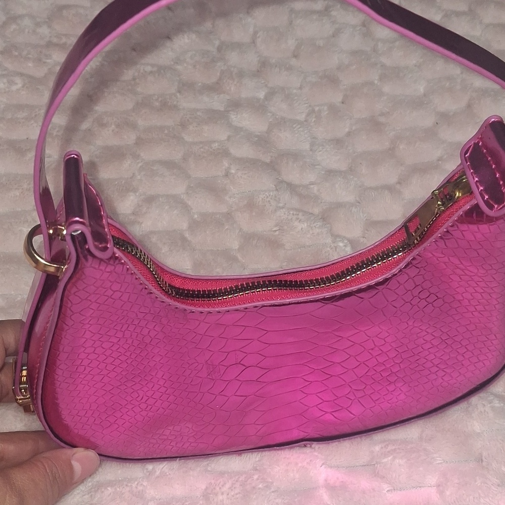 Metallic Hot Pink- Small Fashion Handbag - Picture 2 of 5